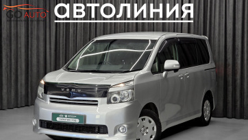Автомобиль Toyota Voxy, II (R70) 2010 г. (арт. 46620АЛ) в рассрочку без банка по выгодным условиям в Go Auto