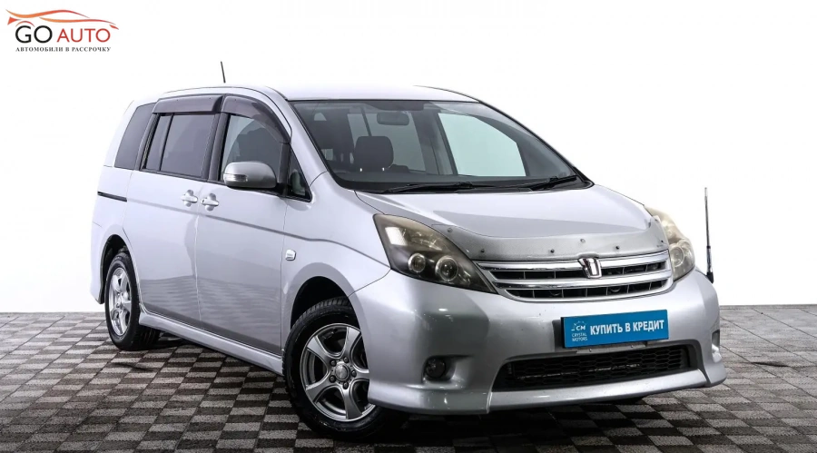 Toyota Isis 2010 г. - Go Auto