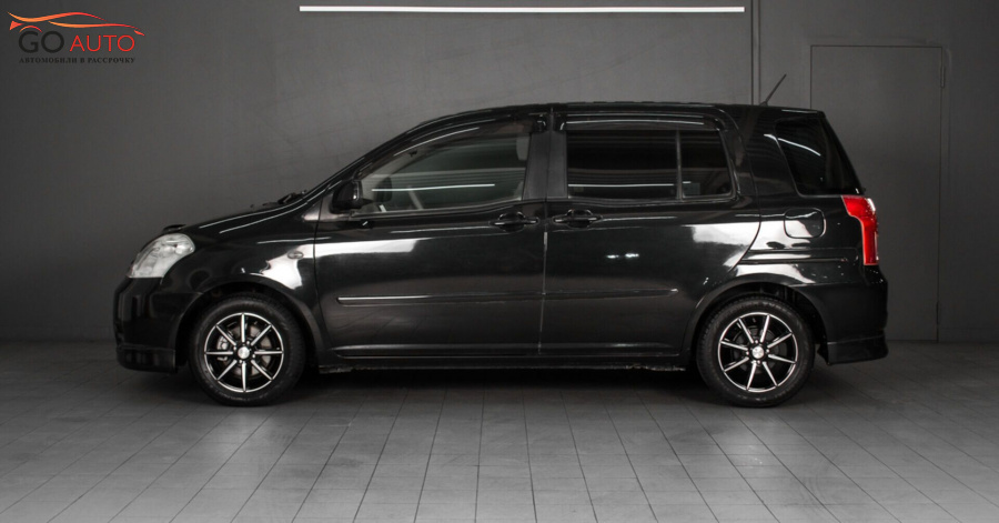 Toyota Raum 2010 г. - Go Auto