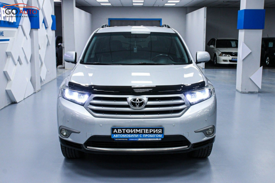 Toyota Highlander 2011 г. - Go Auto