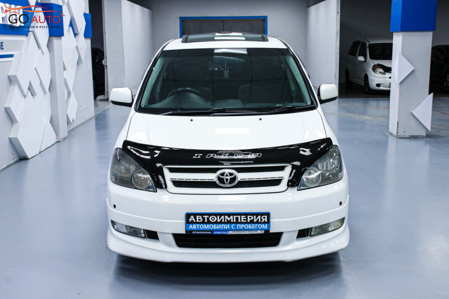 Toyota Ipsum, 2001 год - Go Auto